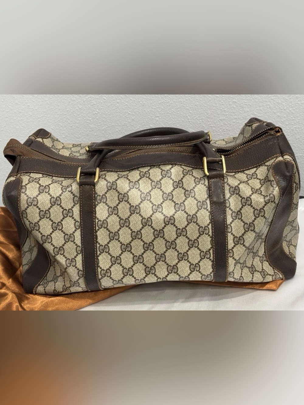 Vintage Gucci Beige & Brown GG Canvas Travel Duffel 40 - Picture 2 of 7